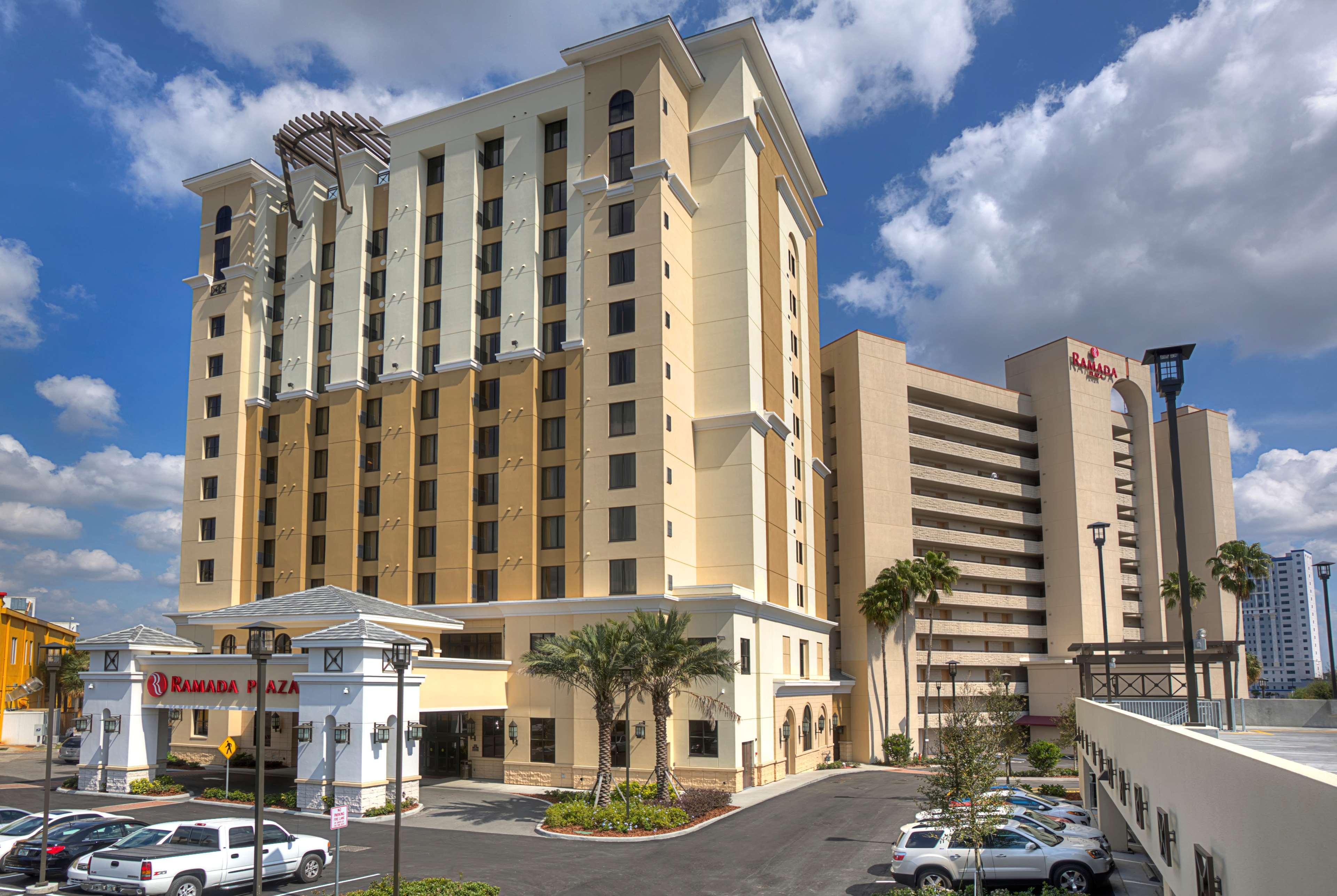 Ramada Plaza By Wyndham Orlando Resort & Suites Intl Drive מראה חיצוני תמונה